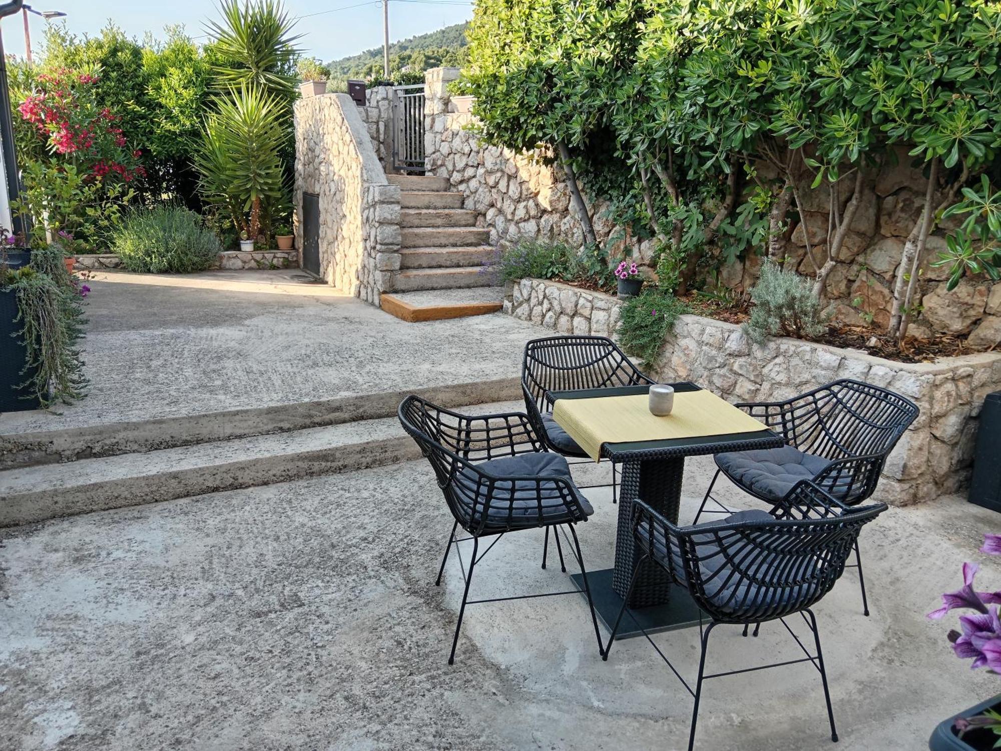Apartments Boric Cres Kültér fotó